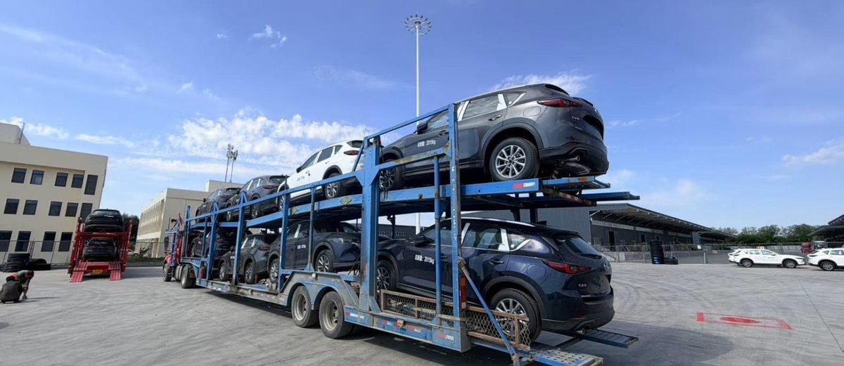 出口二手车装车